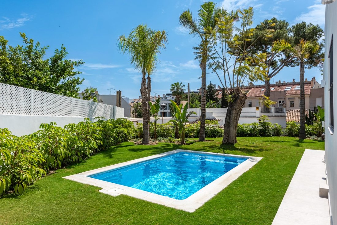Maison à Fuengirola, Andalousie, Espagne 2 - 18800052