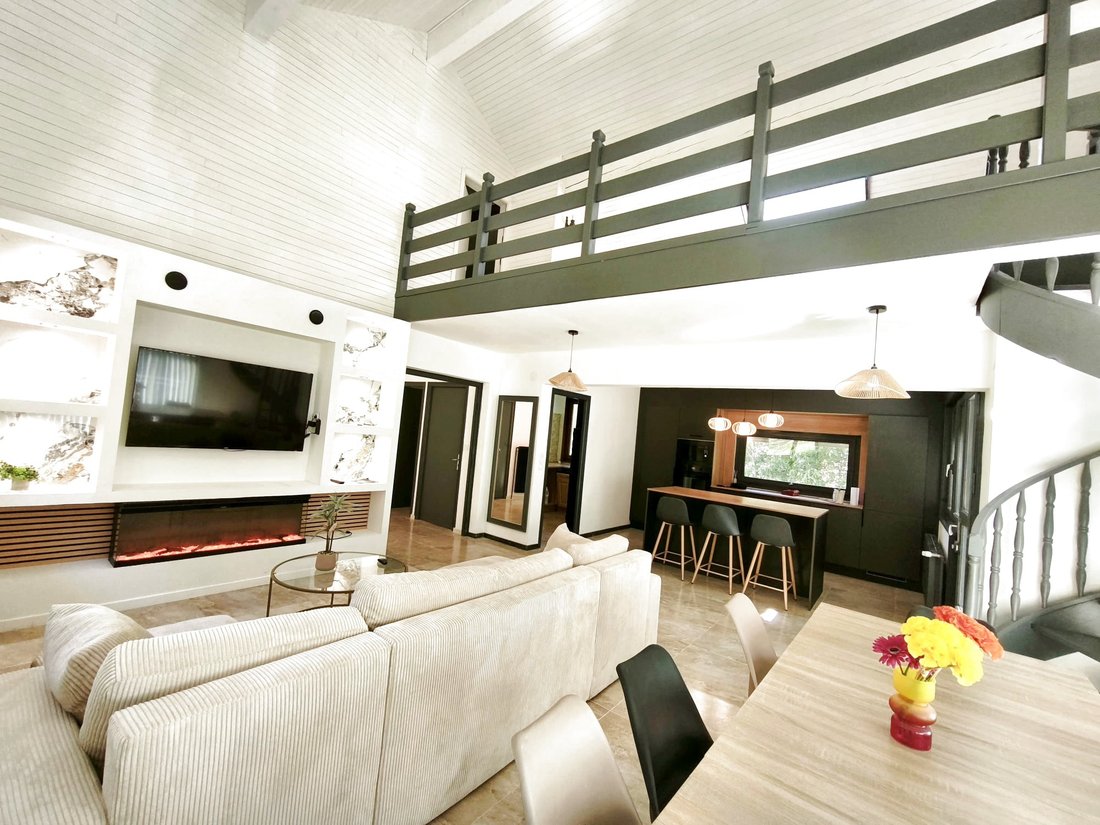 House in Vétraz-Monthoux, Auvergne-Rhône-Alpes, France 2 - 18536065