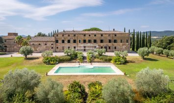 Estate in Torrita di Siena, Tuscany, Italy 2