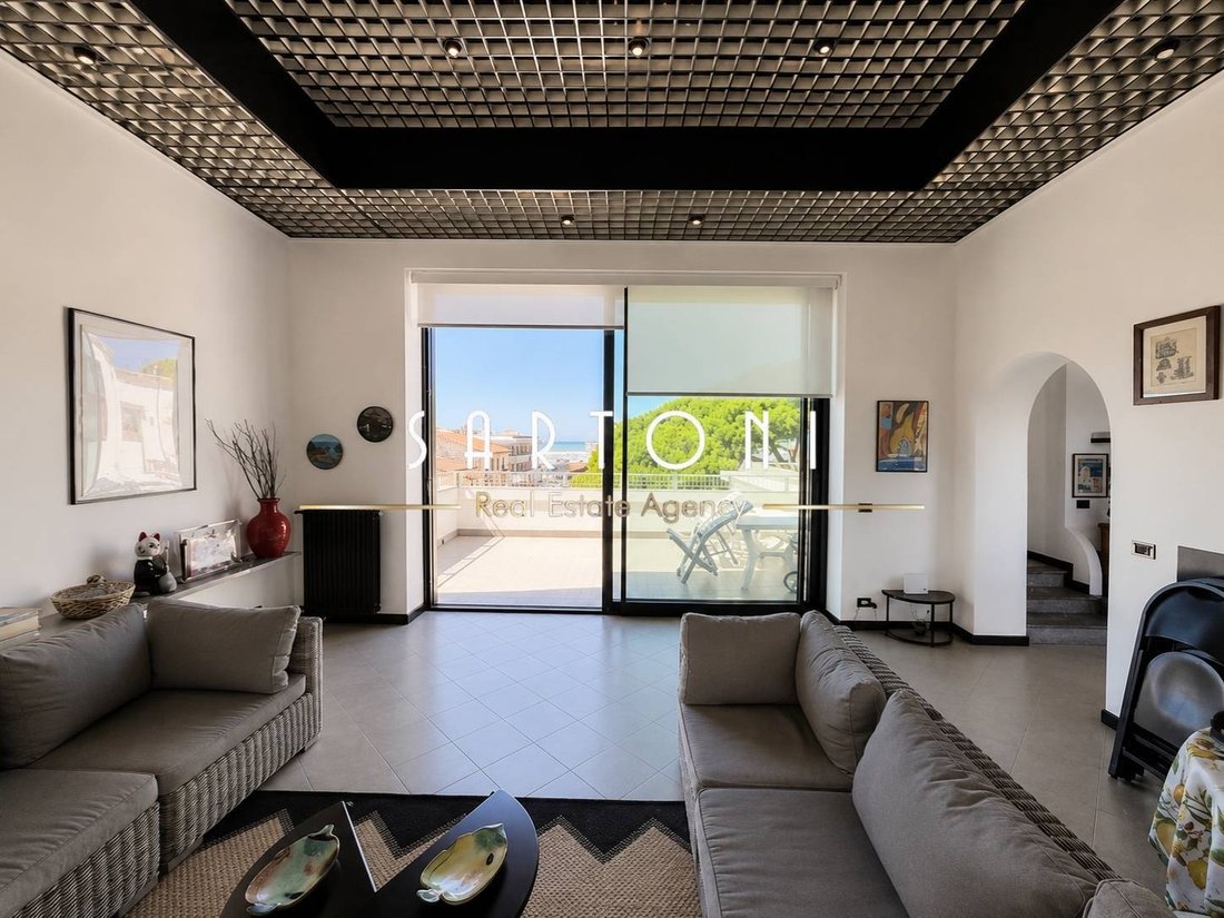 Apartment in Lungomare, Viareggio, Tuscany 4 - 18797274