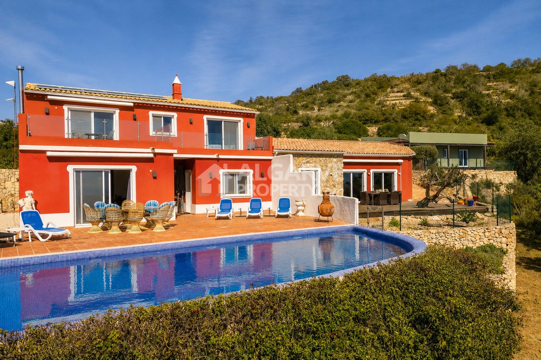 Villa in Estoi, Algarve, Portugal 1 - 18796595