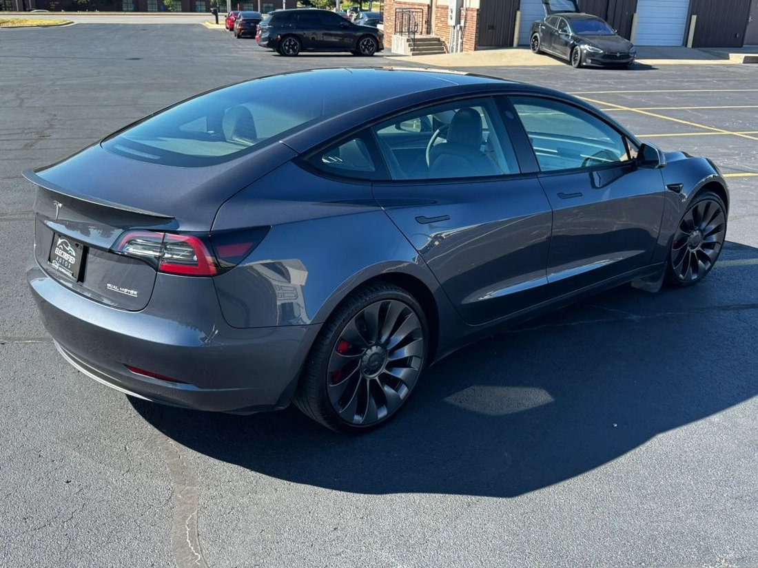 Sedan in Joplin, MO, United States 3 - 18796893