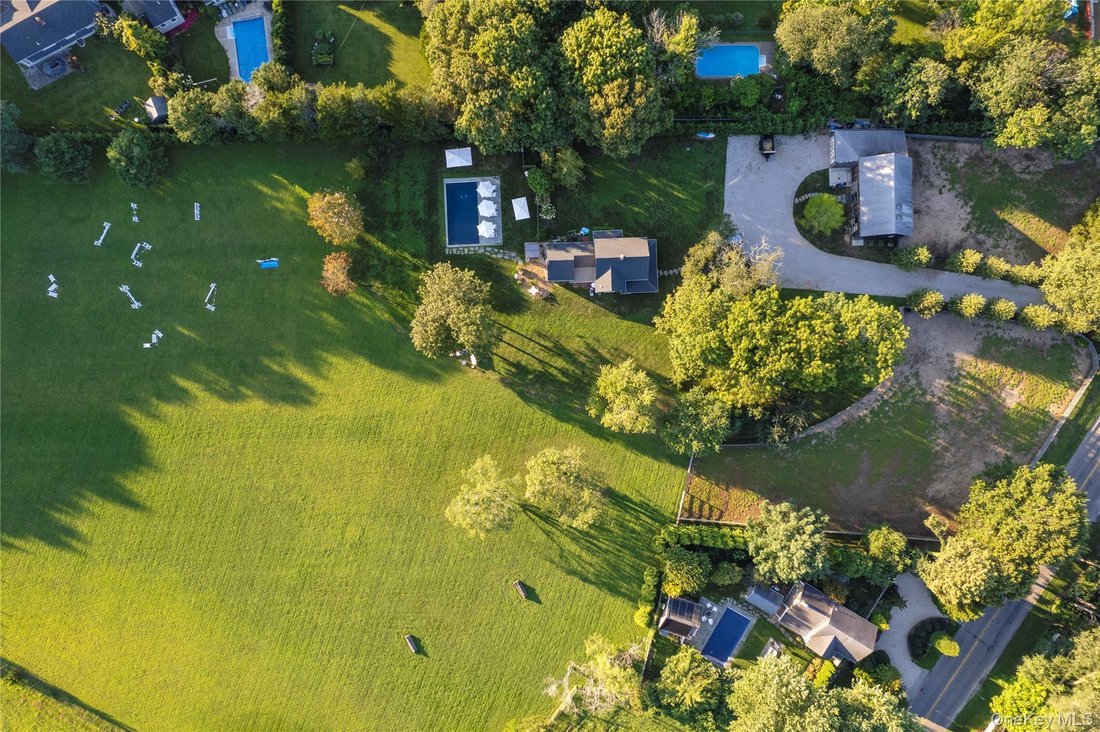 House in Southold, New York, United States 2 - 18659107