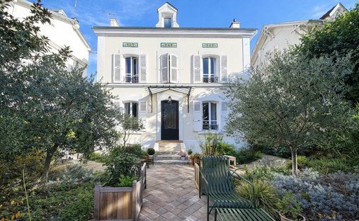 House in Le Vésinet, Ile-de-France, France 1