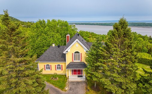 Casa en Baie-Saint-Paul, Quebec, Canadá 1