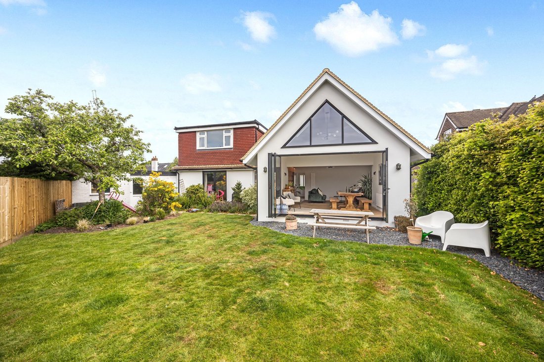 Bungalow in Keymer, England 2 - 18793656