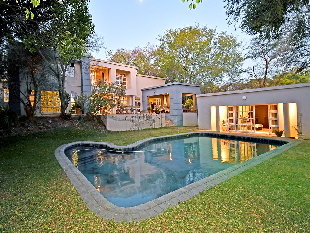 House in Bryanston, Gauteng, South Africa 1 - 18793892