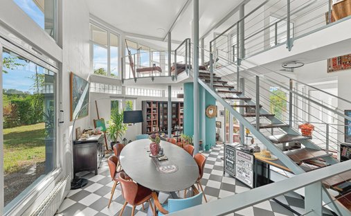 Haus in Nernier, Auvergne-Rhone-Alpen, Frankreich 1