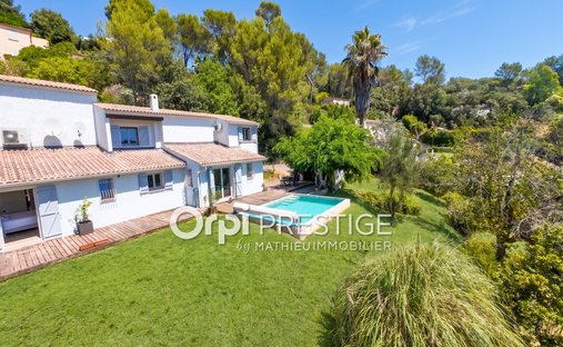 Villa in Bois Fleuri-Chevre d'Or-Saint Philippe, Biot, Frankreich 1