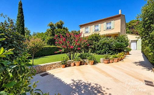 Villa in Le Faron-Fort-Rouge, Toulon, France 1