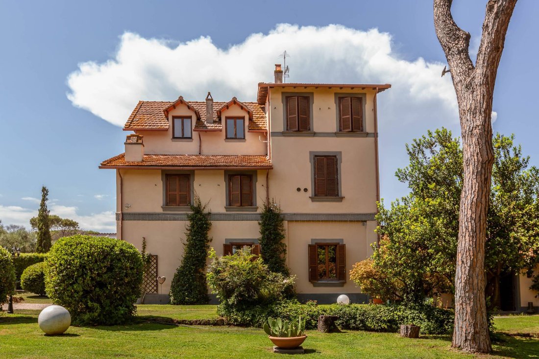 Villa en La Giustiniana, Roma, Italia 2 - 18797288
