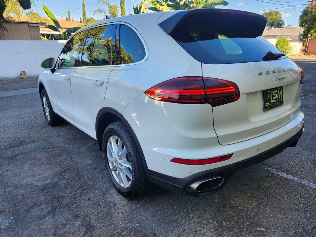 Suv in Fullerton, CA, United States 4 - 18798511