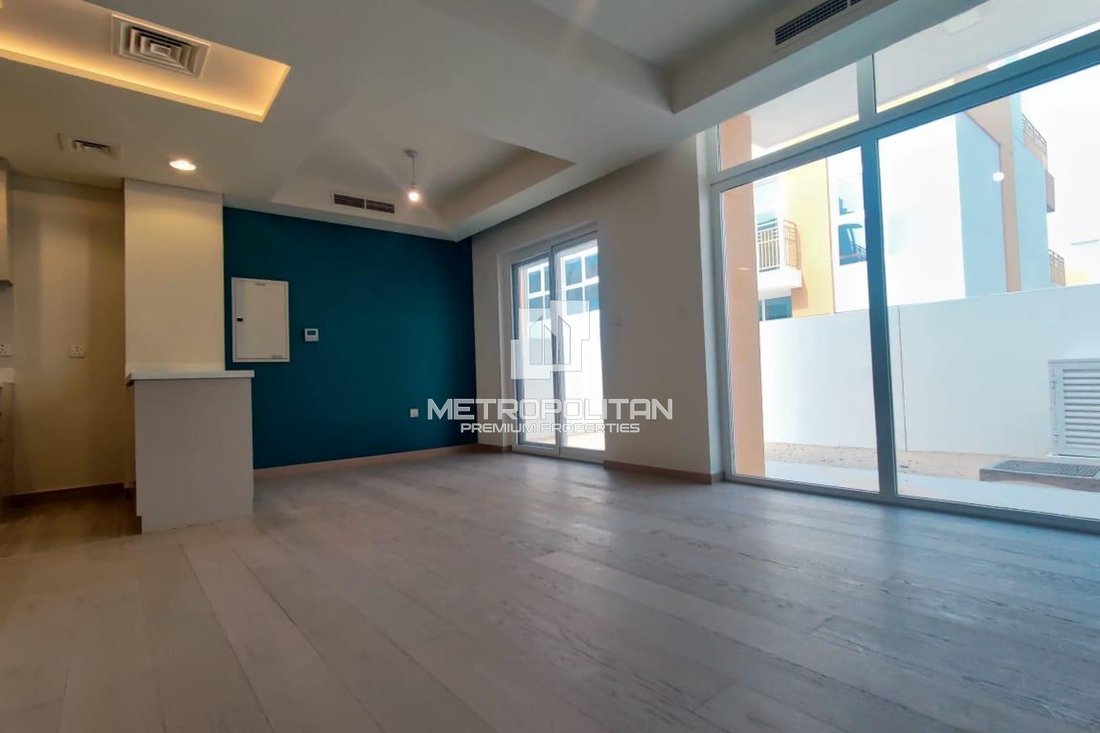 Townhouse en Damac Hills 2, Dubái, Emiratos Árabes Unidos 3 - 18793593