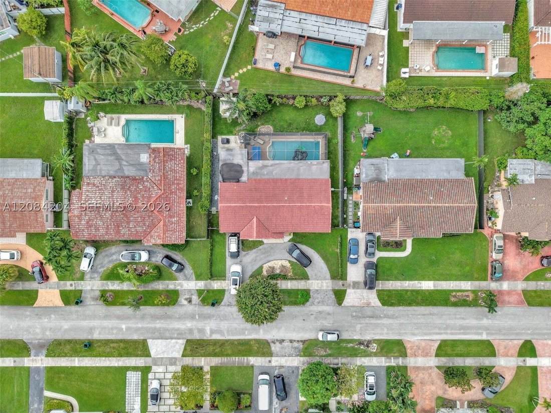 House in Miami, Florida, United States 4 - 18799757