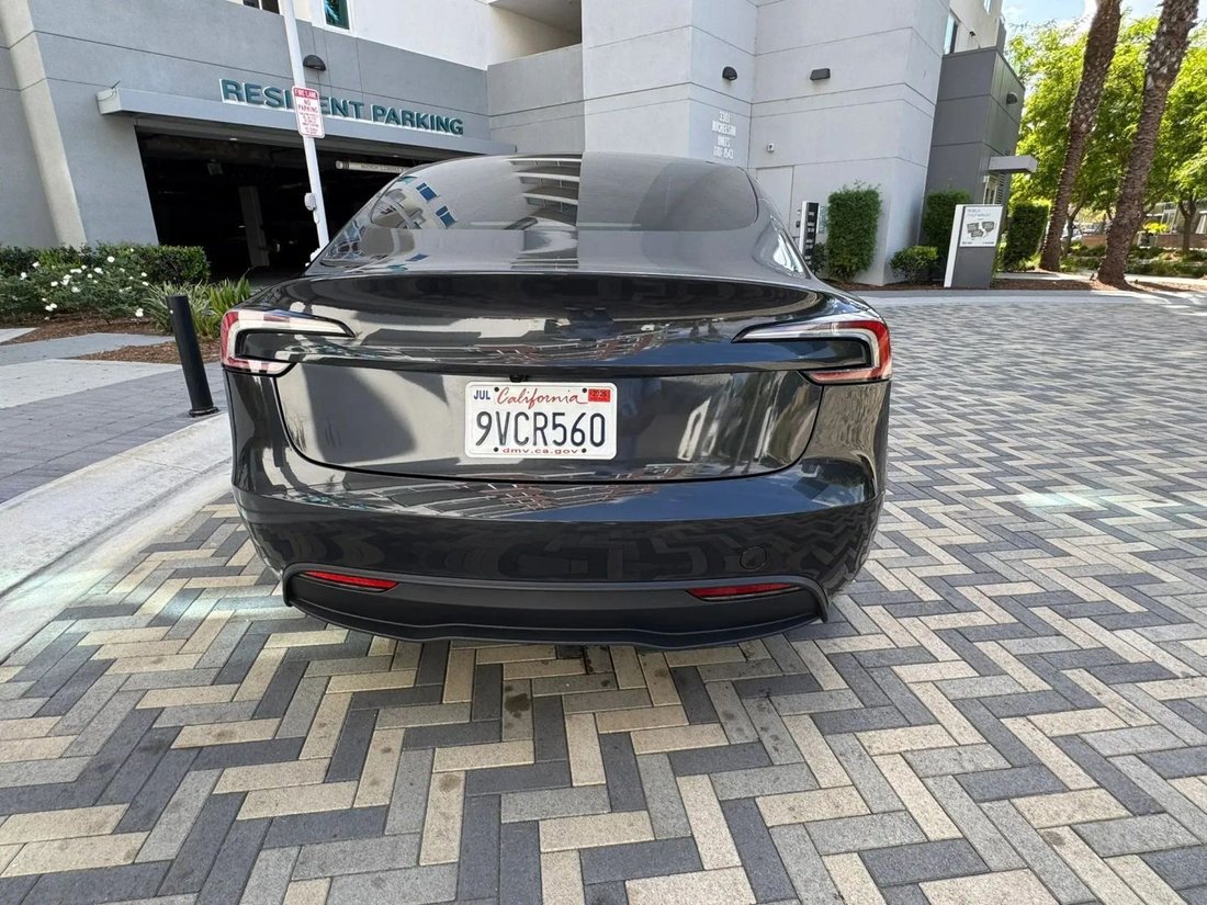 Sedan in Riverside, CA, United States 5 - 18798467