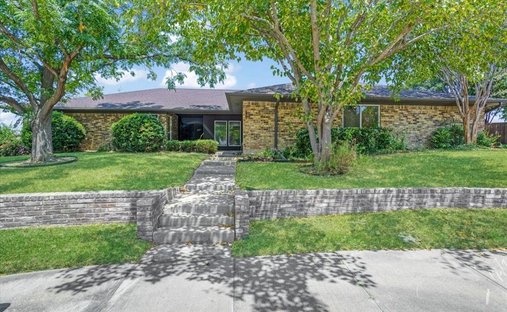 House in Carrollton, Texas, United States 1