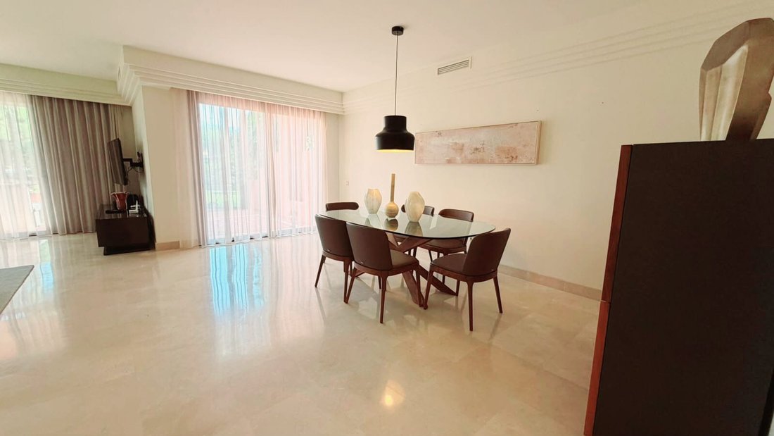 Appartement à Nueva Andalucia, Marbella, Espagne 3 - 18798341