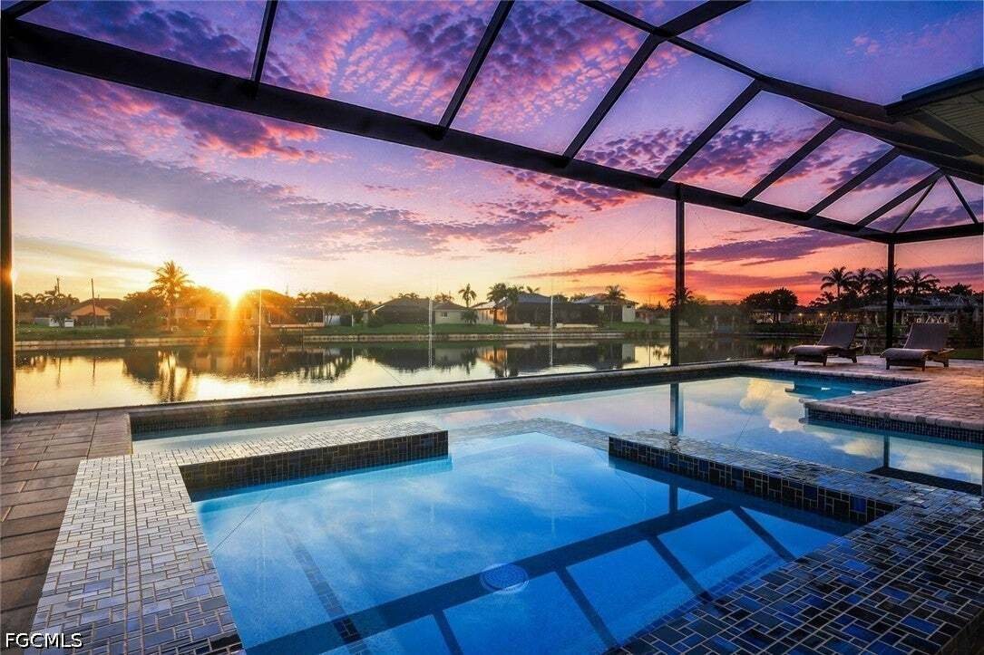 Casa a Cape Coral, Florida, Stati Uniti 3 - 18794786