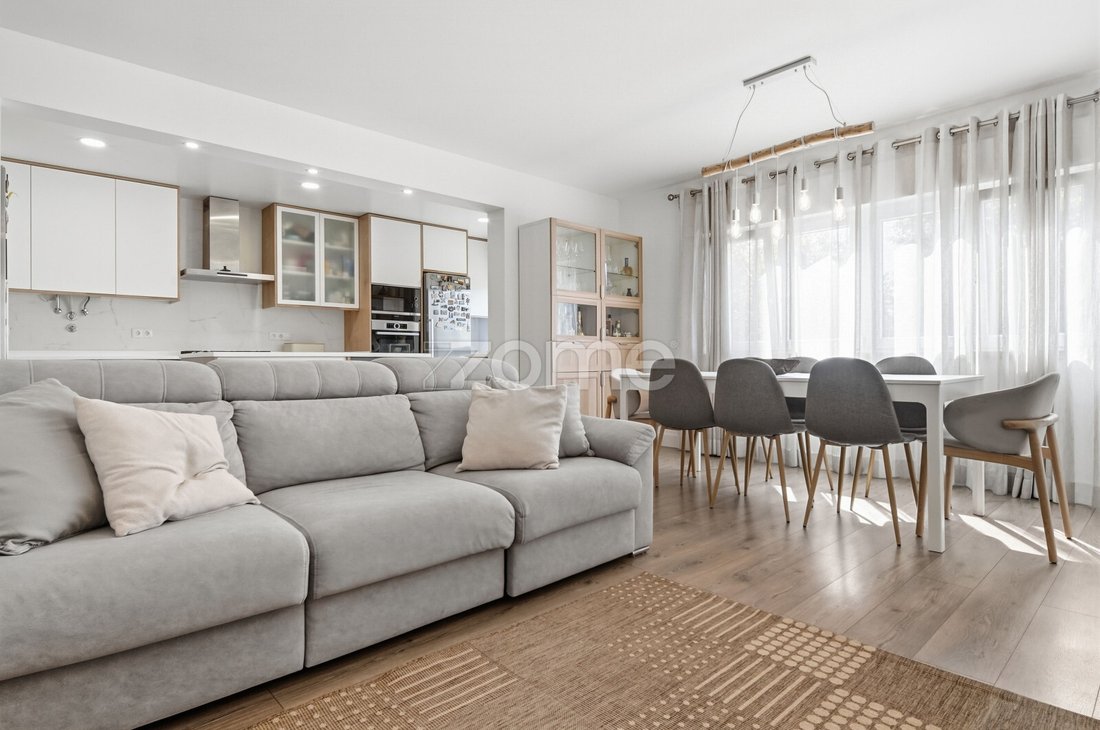 Apartamento en Carnaxide y Queijas, Distrito de Lisboa, Portugal 1 - 18796743
