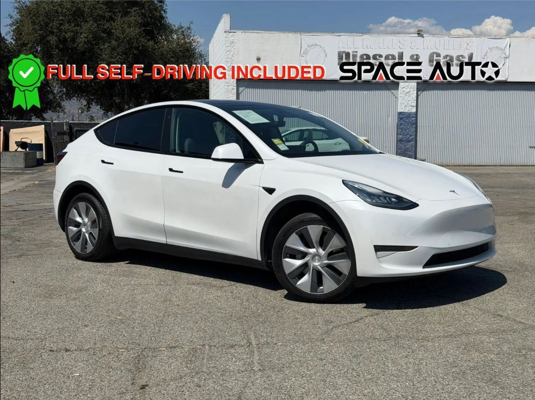 Suv in Azusa, CA, United States 1 - 18757503