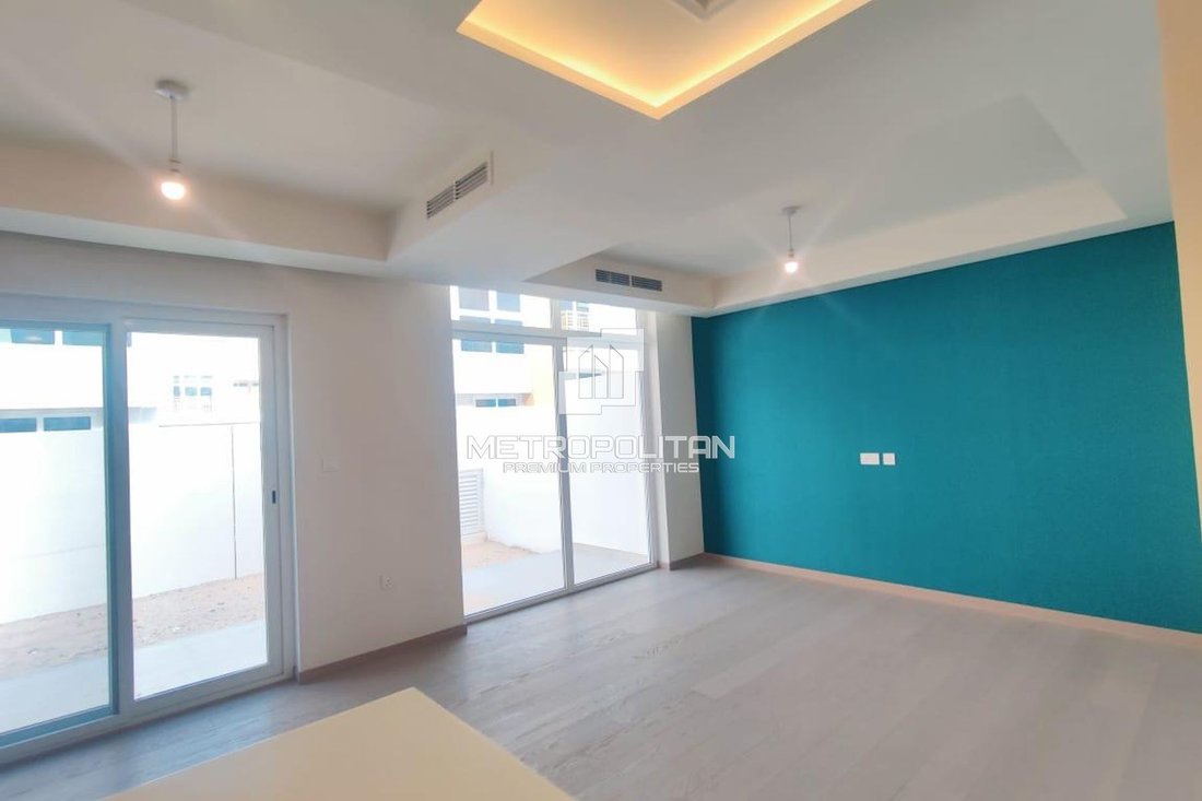 Townhouse en Damac Hills 2, Dubái, Emiratos Árabes Unidos 1 - 18793593
