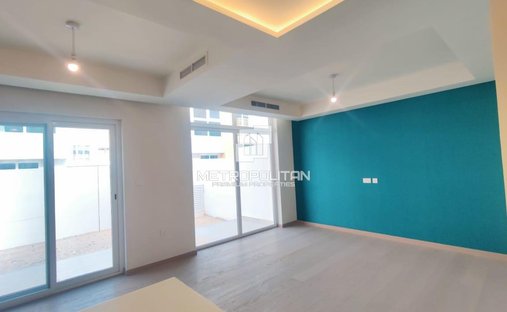 Townhouse en Damac Hills 2, Dubái, Emiratos Árabes Unidos 1