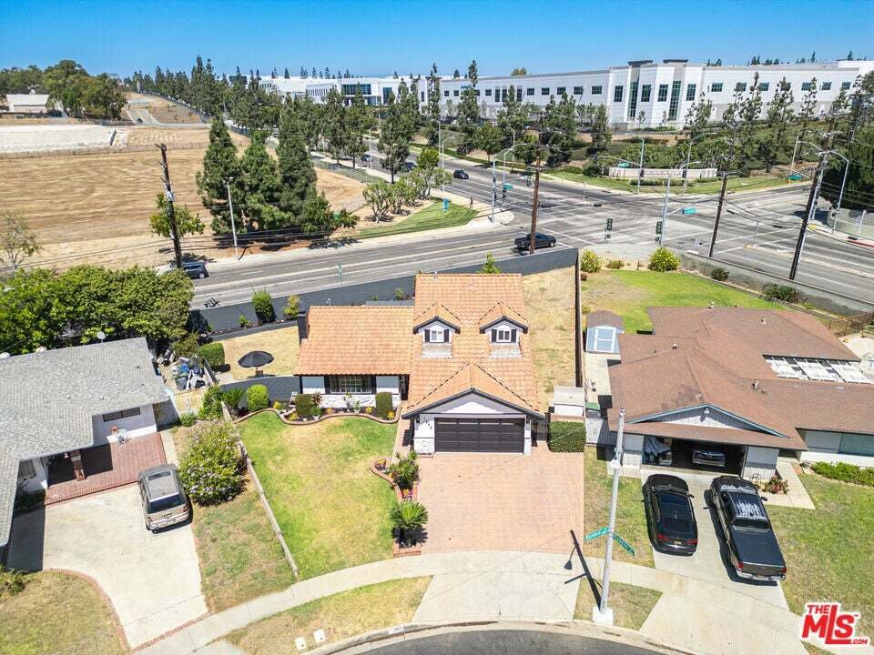 Casa a Carson, California, Stati Uniti 2 - 18794975