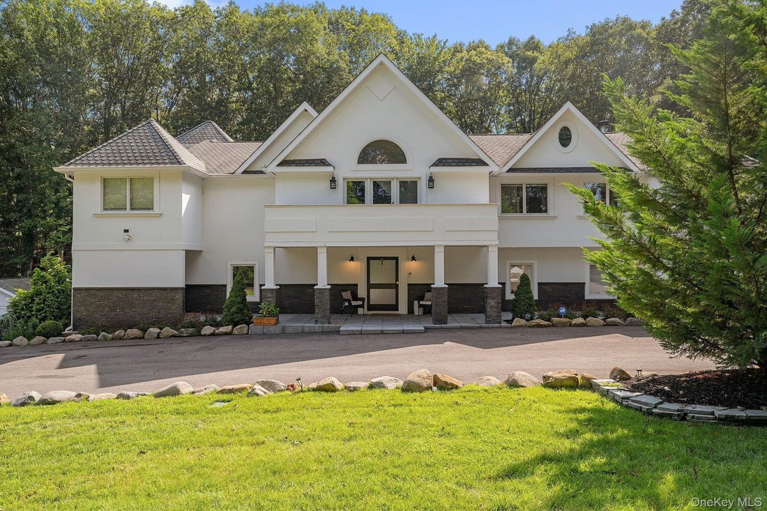 Casa a Port Jefferson, New York, Stati Uniti 1 - 18800765