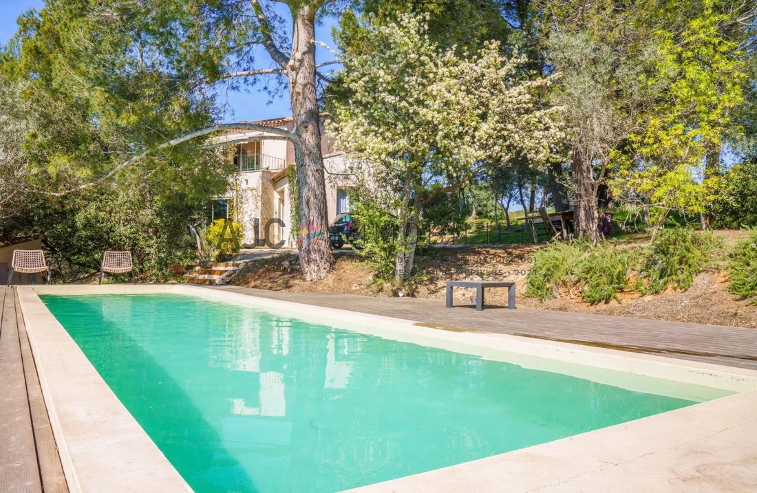 Haus in Mouriès, Provence-Alpes-Côte d'Azur, Frankreich 2 - 17967267