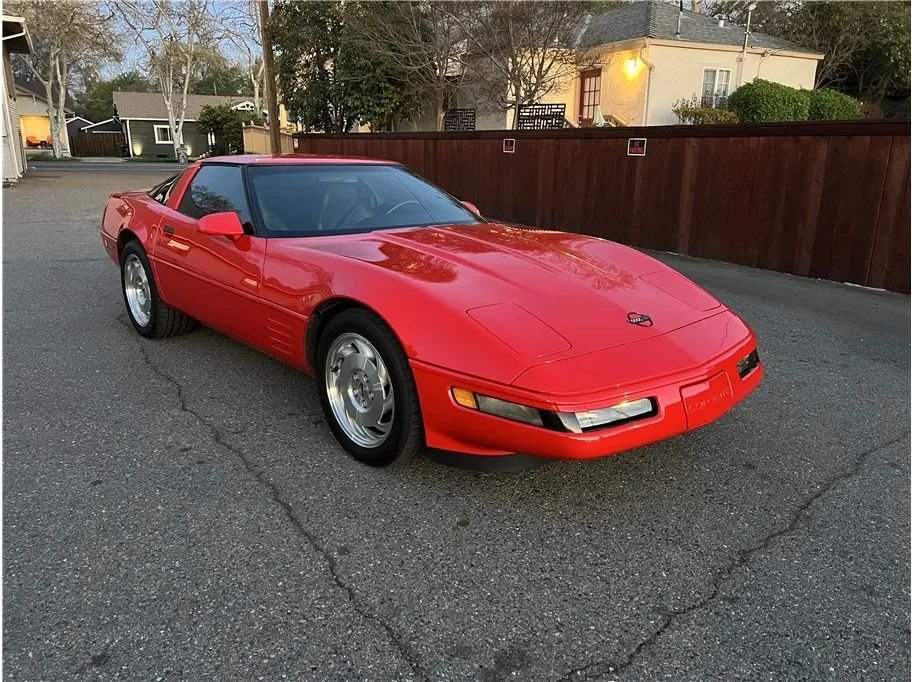 Coupe in Roseville, CA, United States 3 - 17395153