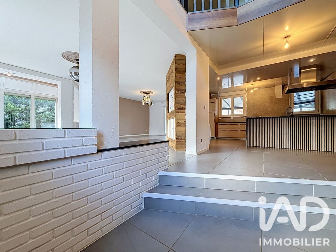 House in La Seille-Rive Gauche, Marly, France 3 - 17545713