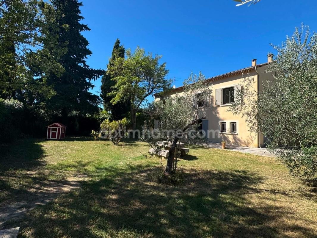Haus in Saint-Remy-de-Provence, Provence-Alpes-Côte d'Azur, Frankreich 1 - 18796339