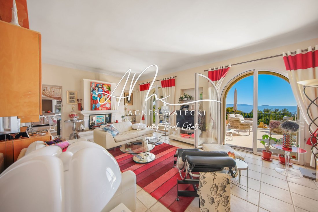 Domaine à Le Lavandou, Provence-Alpes-Côte d'Azur, France 4 - 17899026