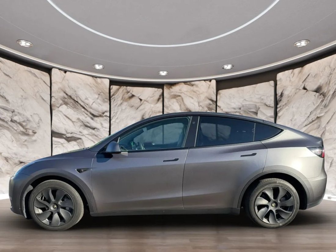 Suv in Ontario, CA, United States 5 - 18791090