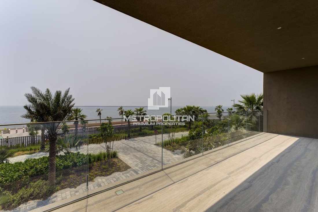 Apartment in Palm Jumeirah, Dubai, United Arab Emirates 1 - 14199177