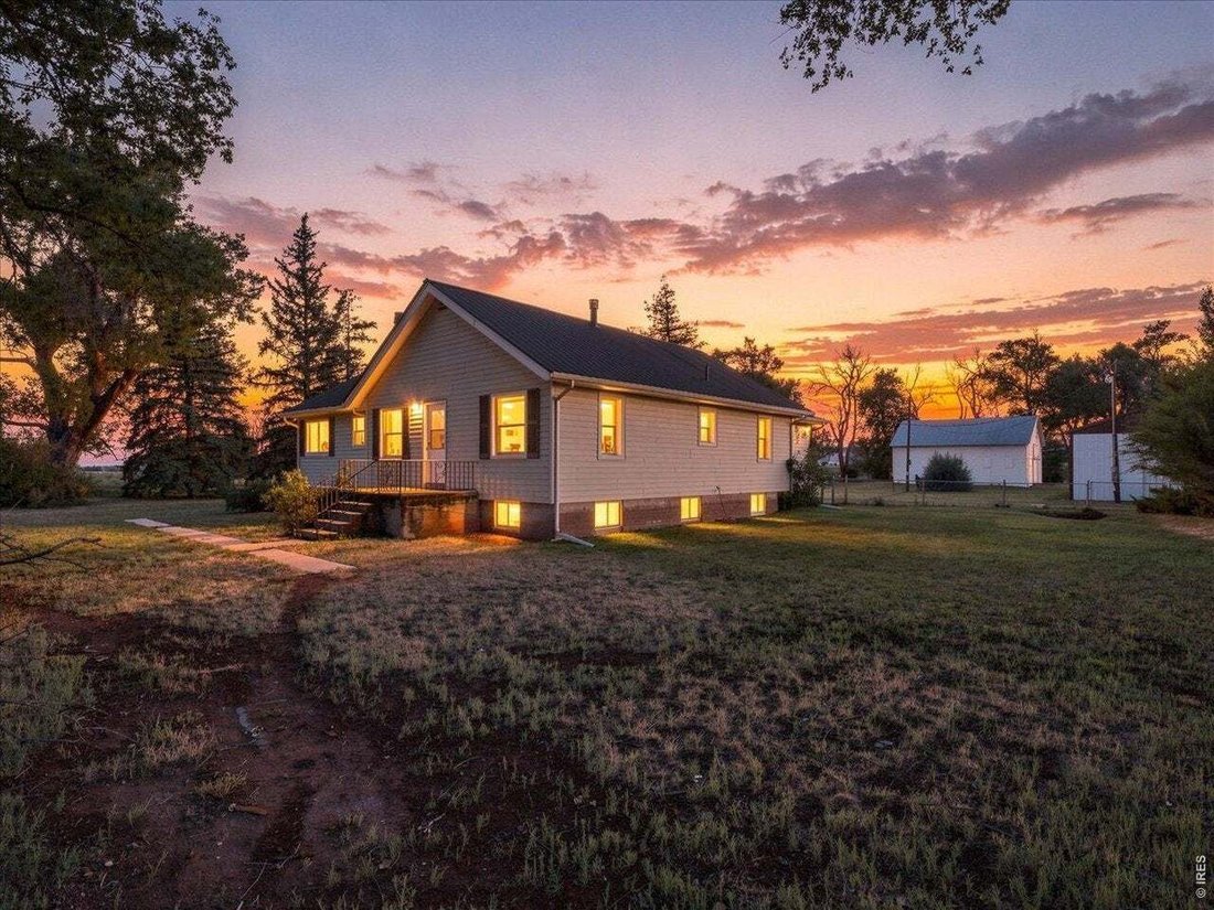 Fort Collins, Colorado, United States 1 - 18795108
