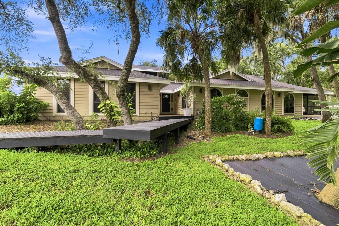 House in Sarasota, Florida, United States 3 - 18793856