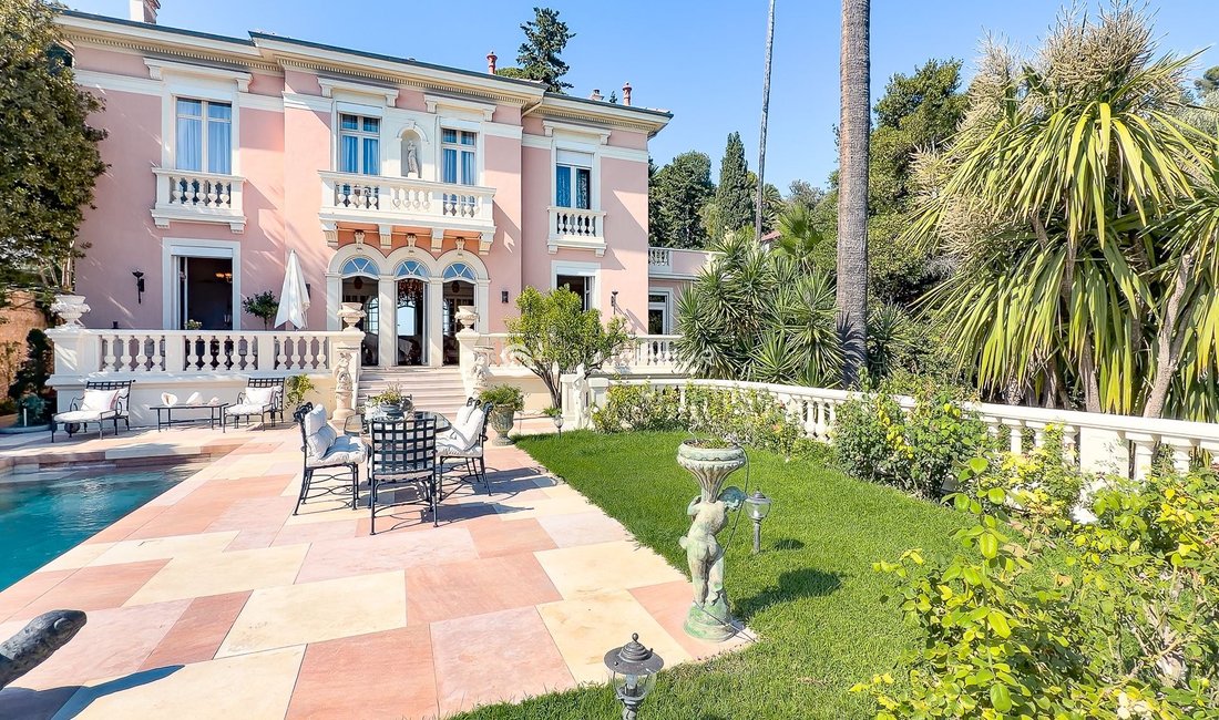 Villa en Cannes, Provenza-Alpes-Costa Azul, Francia 2 - 18777298