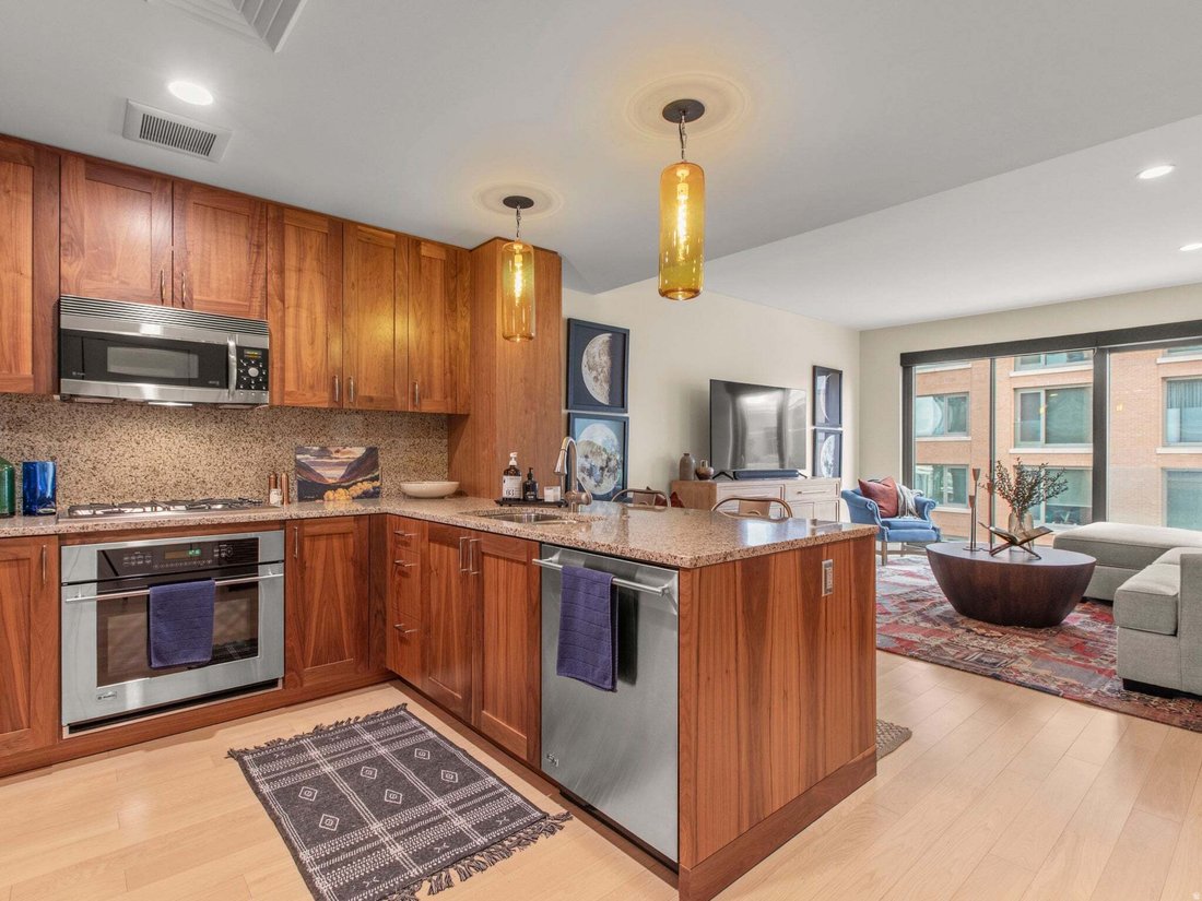 Condo in Salt Lake City, Utah, United States 5 - 18799739