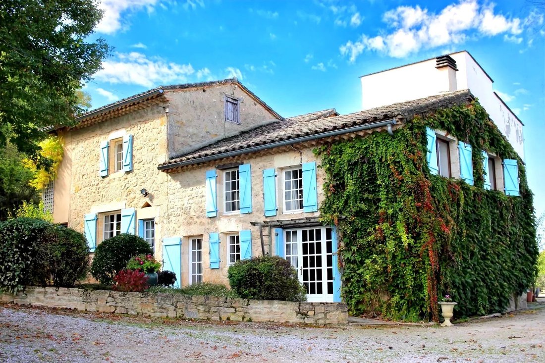 Haus in Castelnau-de-Montmiral, Okzitanien, Frankreich 1 - 15228186