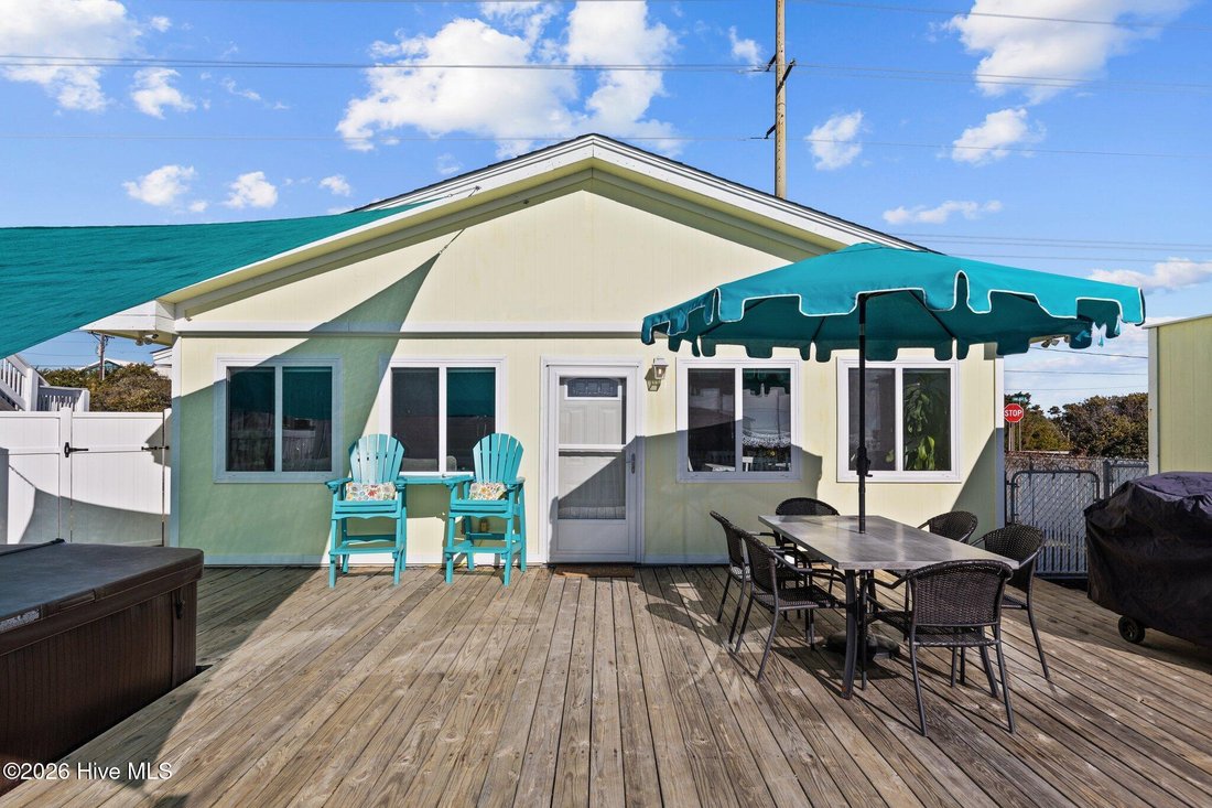 House in Emerald Isle, North Carolina, United States 1 - 18799831