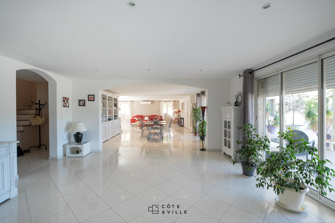 House in La Tirane-La Tuiliere, Allauch, France 2 - 18798908