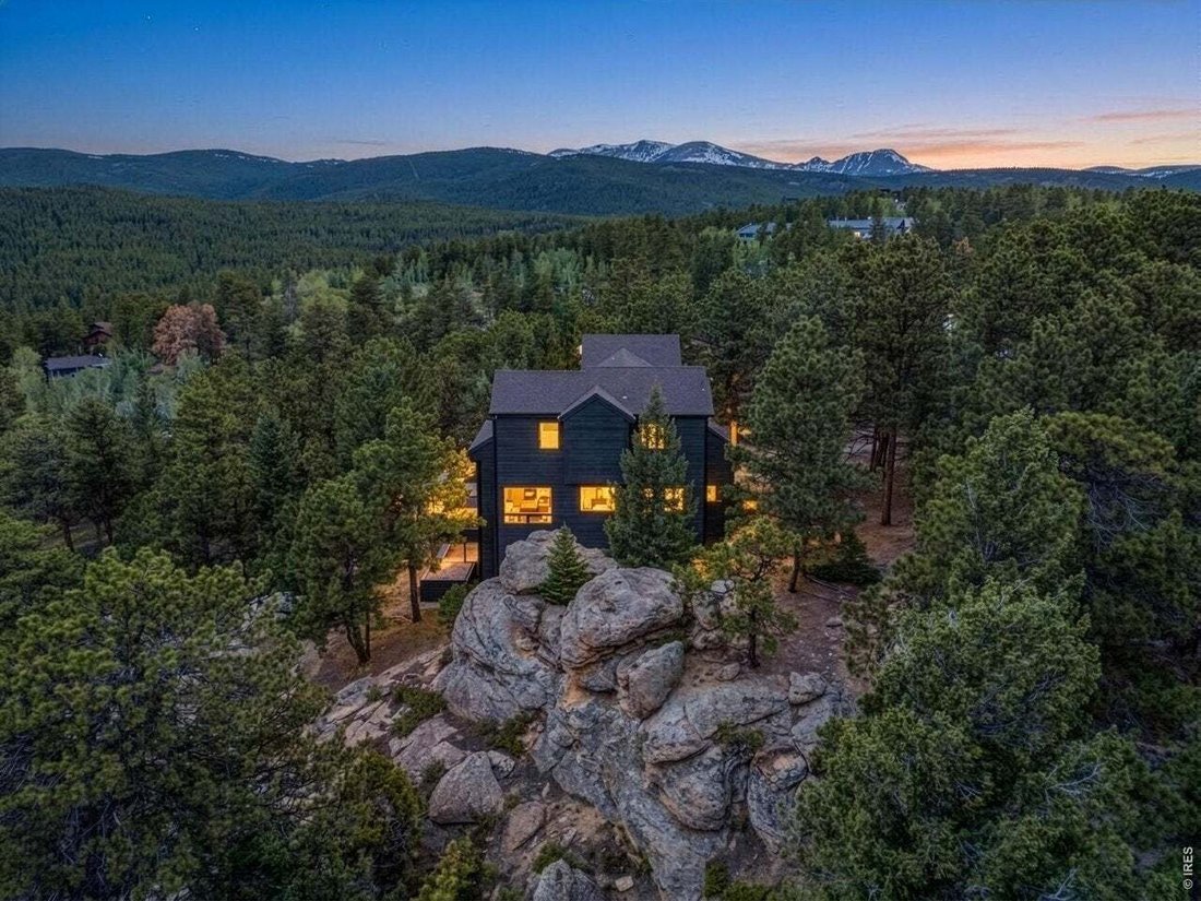 House in Nederland, Colorado, United States 2 - 18800994