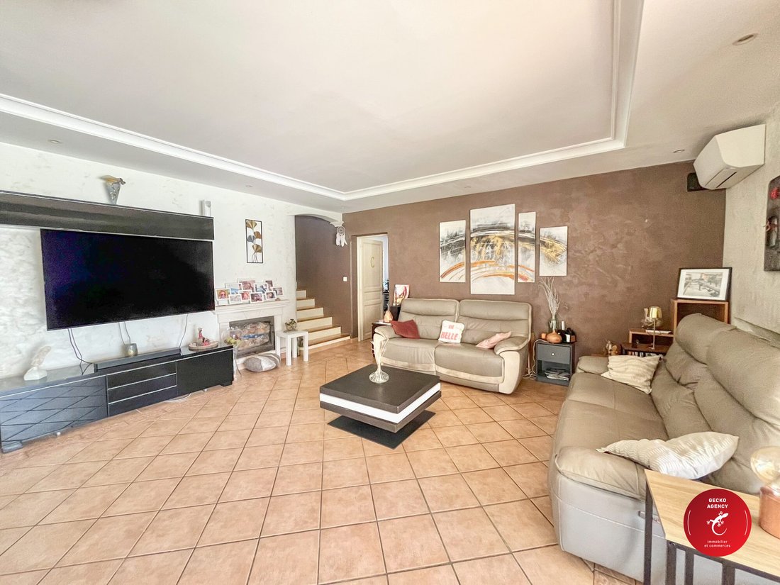 Villa in Trans-en-Provence, Provence-Alpes-Côte d'Azur, France 3 - 17439821