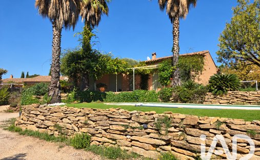 Casa a Le Castellet, Provenza-Alpi-Costa Azzurra, Francia 1
