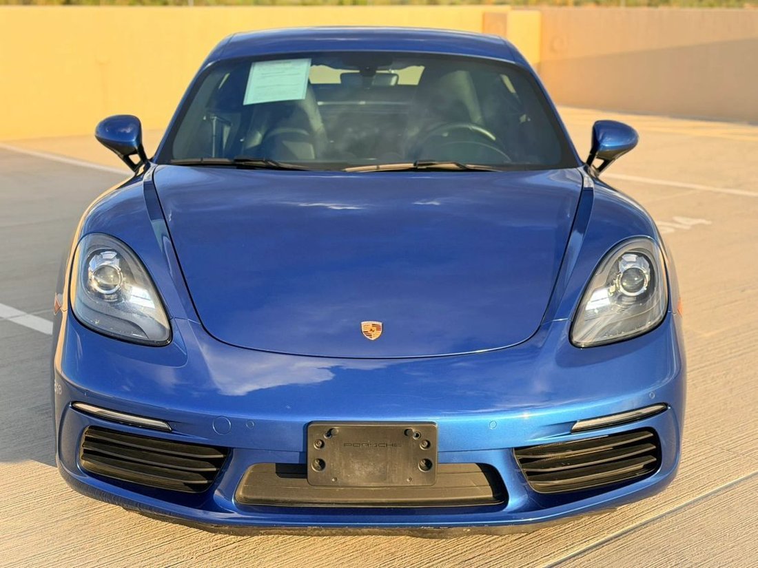 Coupe in Scottsdale, AZ, United States 2 - 18796929