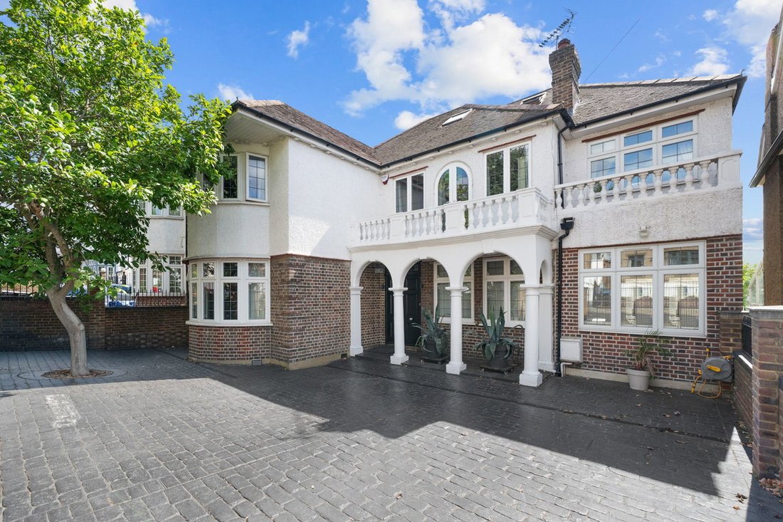 Casa en Willesden Green, Brent, Inglaterra 1 - 18794974