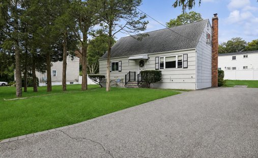 Centereach, New York, United States 1