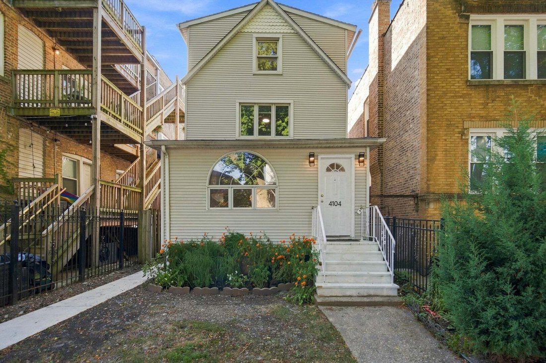 House in Chicago, Illinois, United States 2 - 18795559