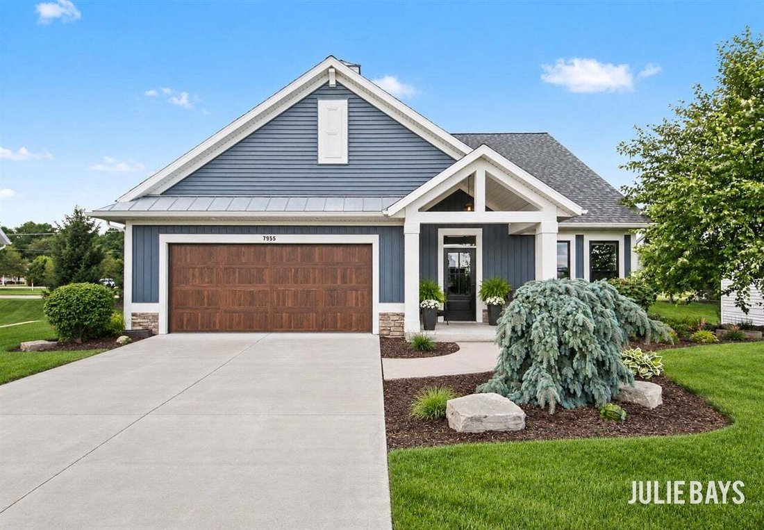 Condo in Byron Center, Michigan, United States 1 - 18439270